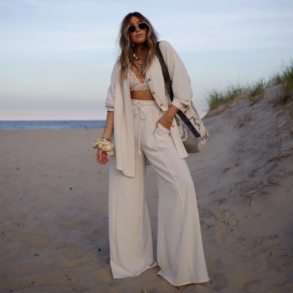 Gorgeous new set (long sleeve button down + relaxed pant)